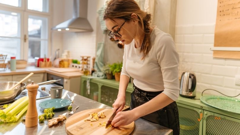 Common Small Appliances That Make Meal Prep Easier