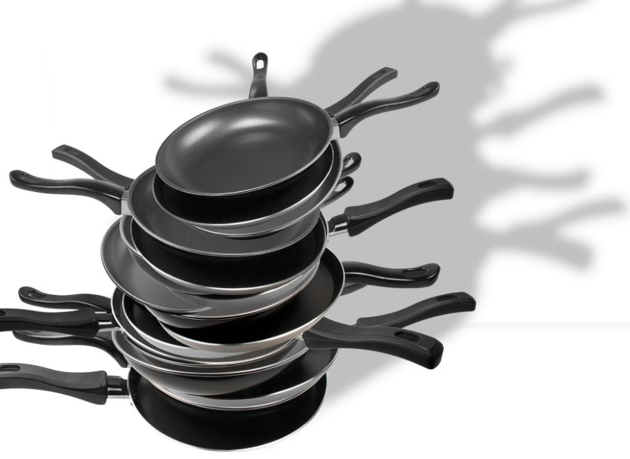 Stacking Pans Incorrectly