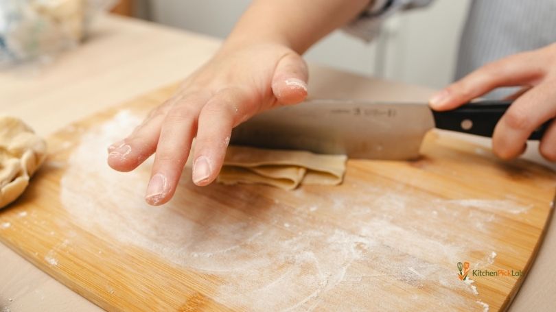 What Is the Best Cutting Board Material for Daily Use