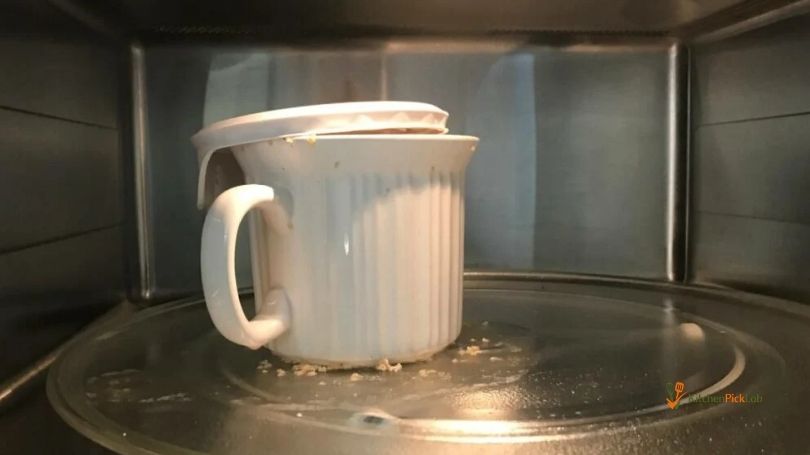 can porcelain go in the microwave